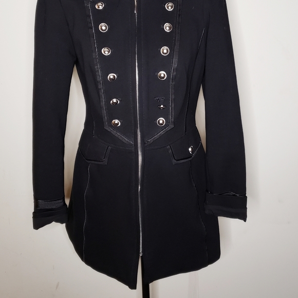 Women's Blazers. - Picture 2 of 4